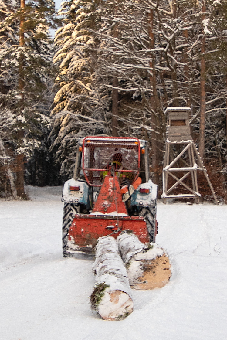 Traktor im Schnee